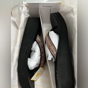 NWT Yellow Box sandals